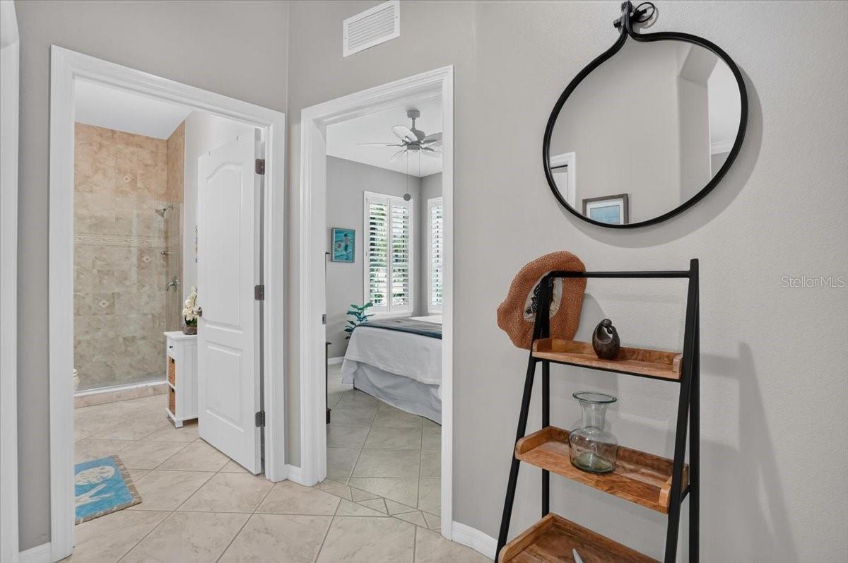 Picture for the property A4703271, 3 beds, 2 baths