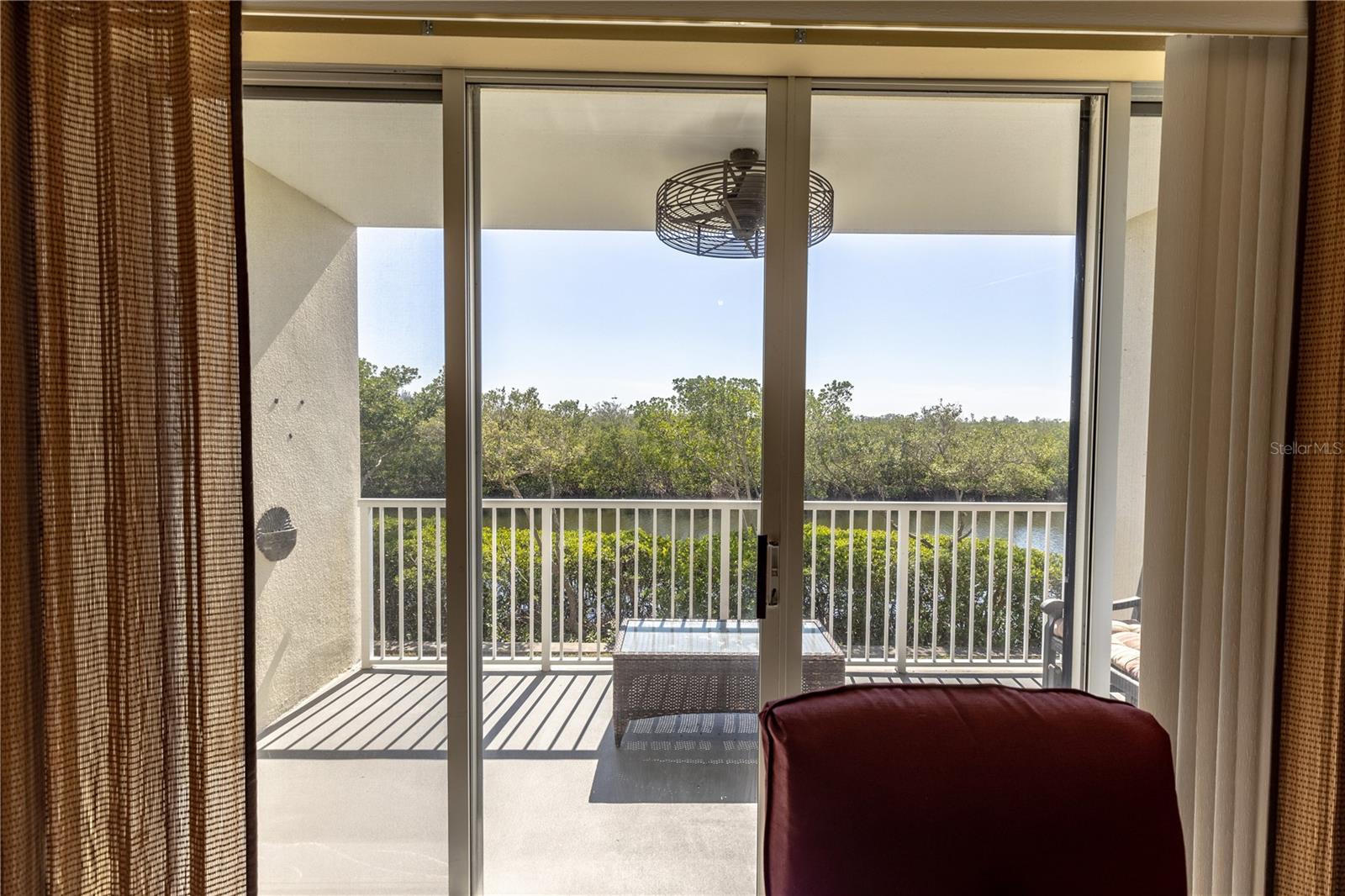 3244 MANGROVE POINT DRIVE