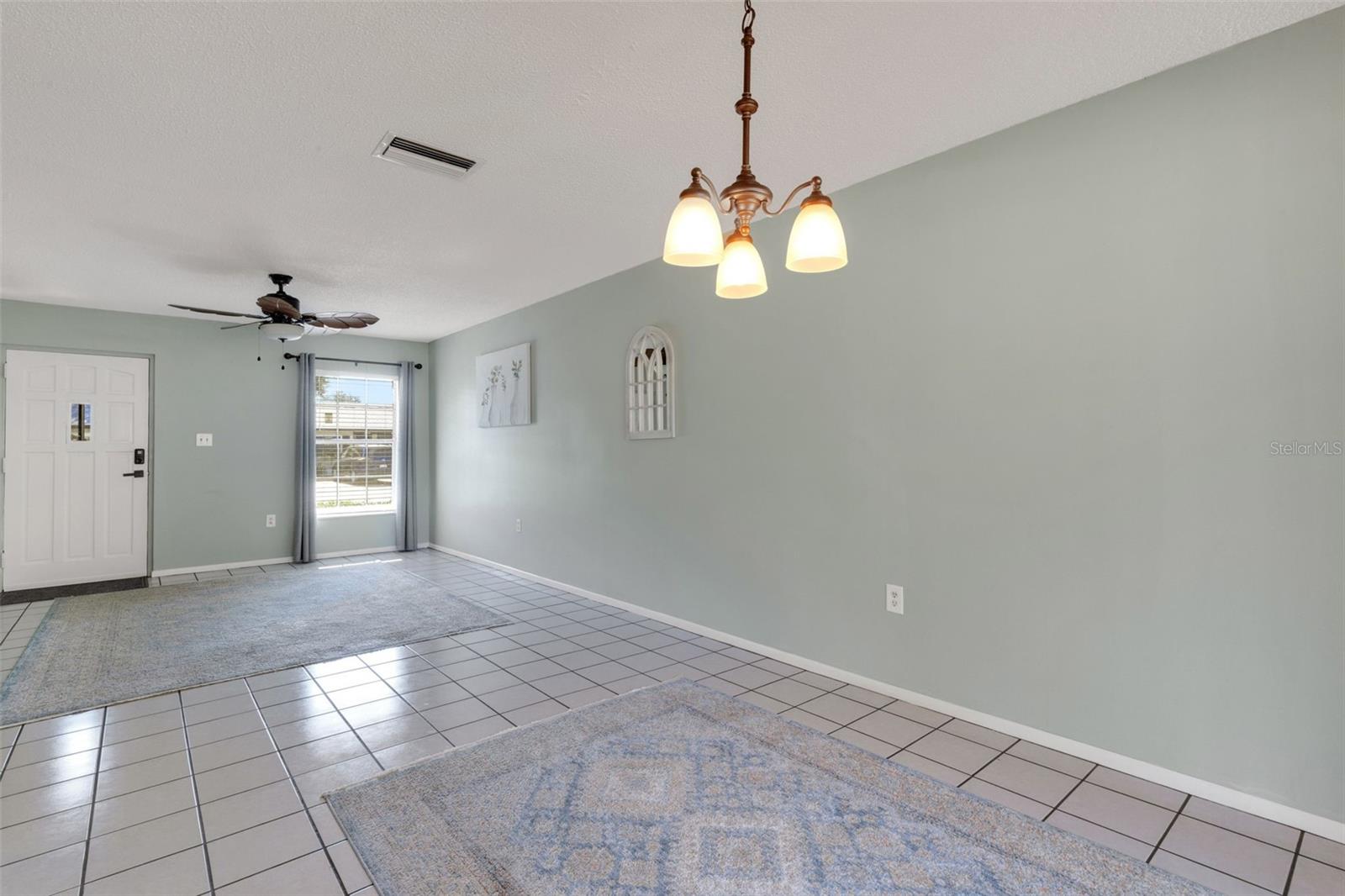 WOODSIDE VILLAGE CONDO - Residential