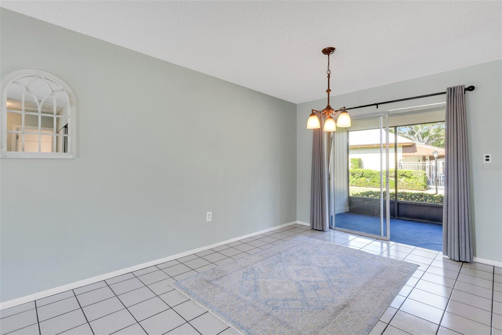 WOODSIDE VILLAGE CONDO - Residential