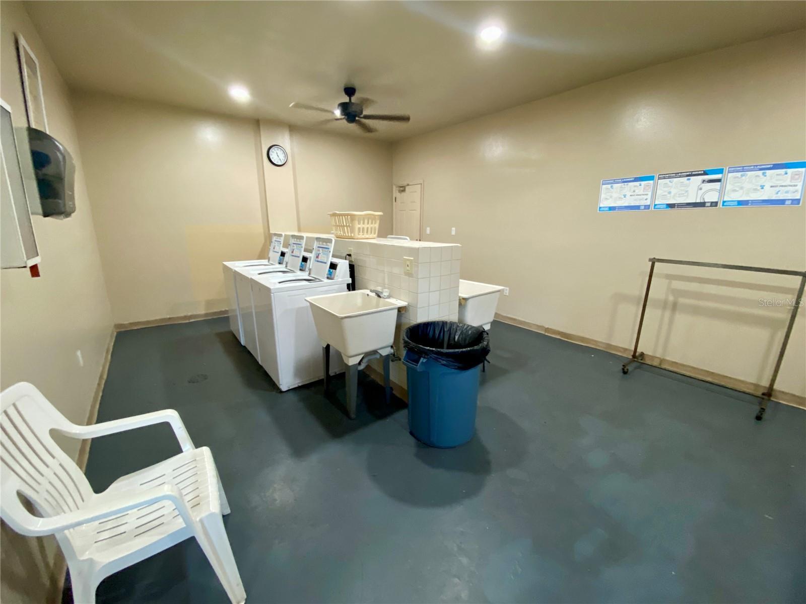 WOODSIDE VILLAGE CONDO - Residential