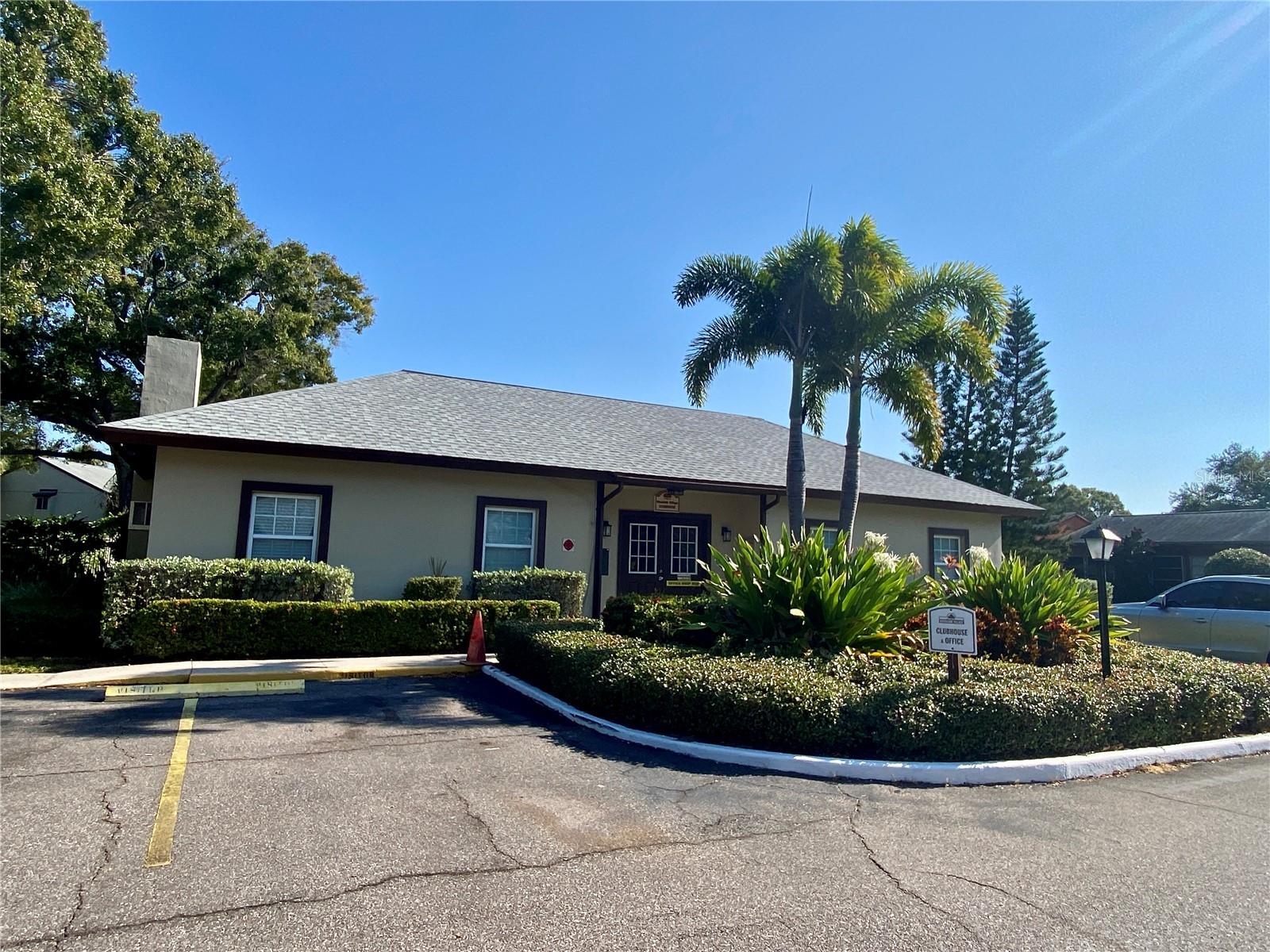 WOODSIDE VILLAGE CONDO - Residential