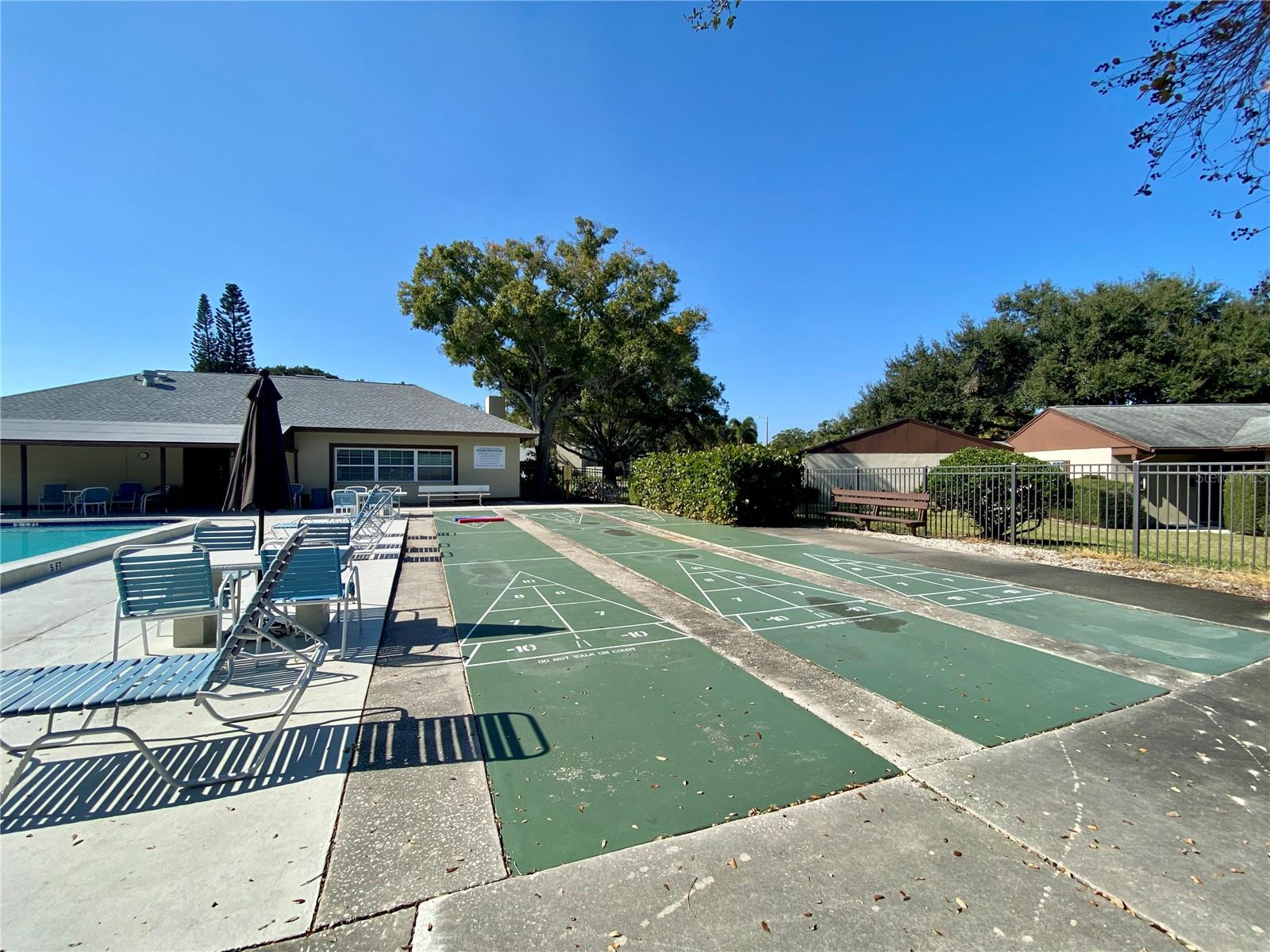 WOODSIDE VILLAGE CONDO - Residential