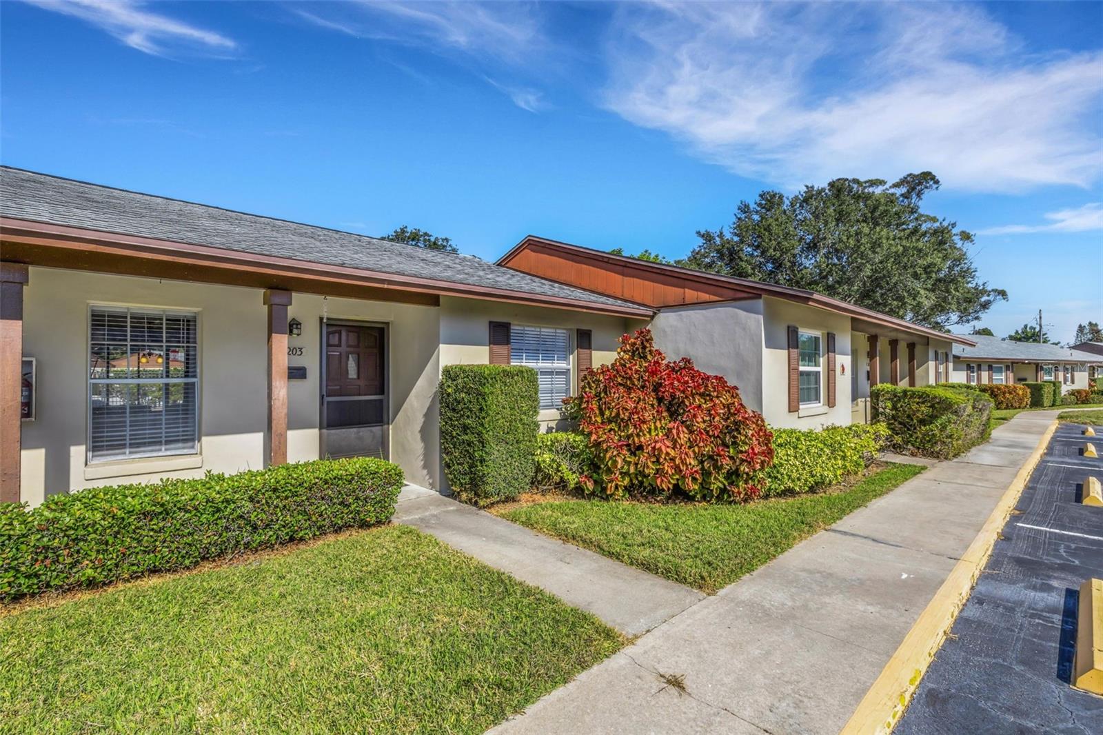 WOODSIDE VILLAGE CONDO - Residential