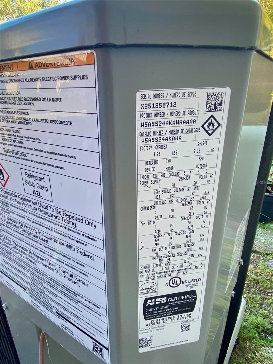 WOODSIDE VILLAGE CONDO - Residential