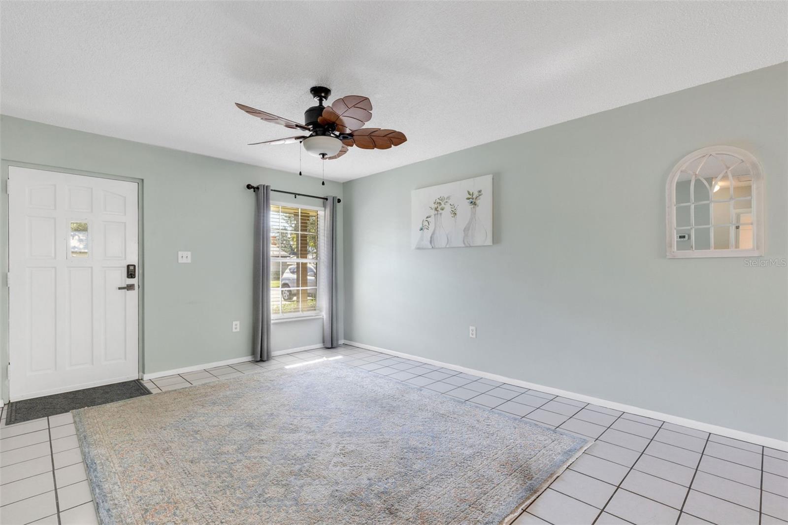 WOODSIDE VILLAGE CONDO - Residential