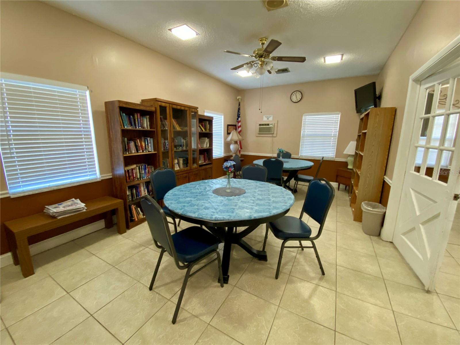 WOODSIDE VILLAGE CONDO - Residential