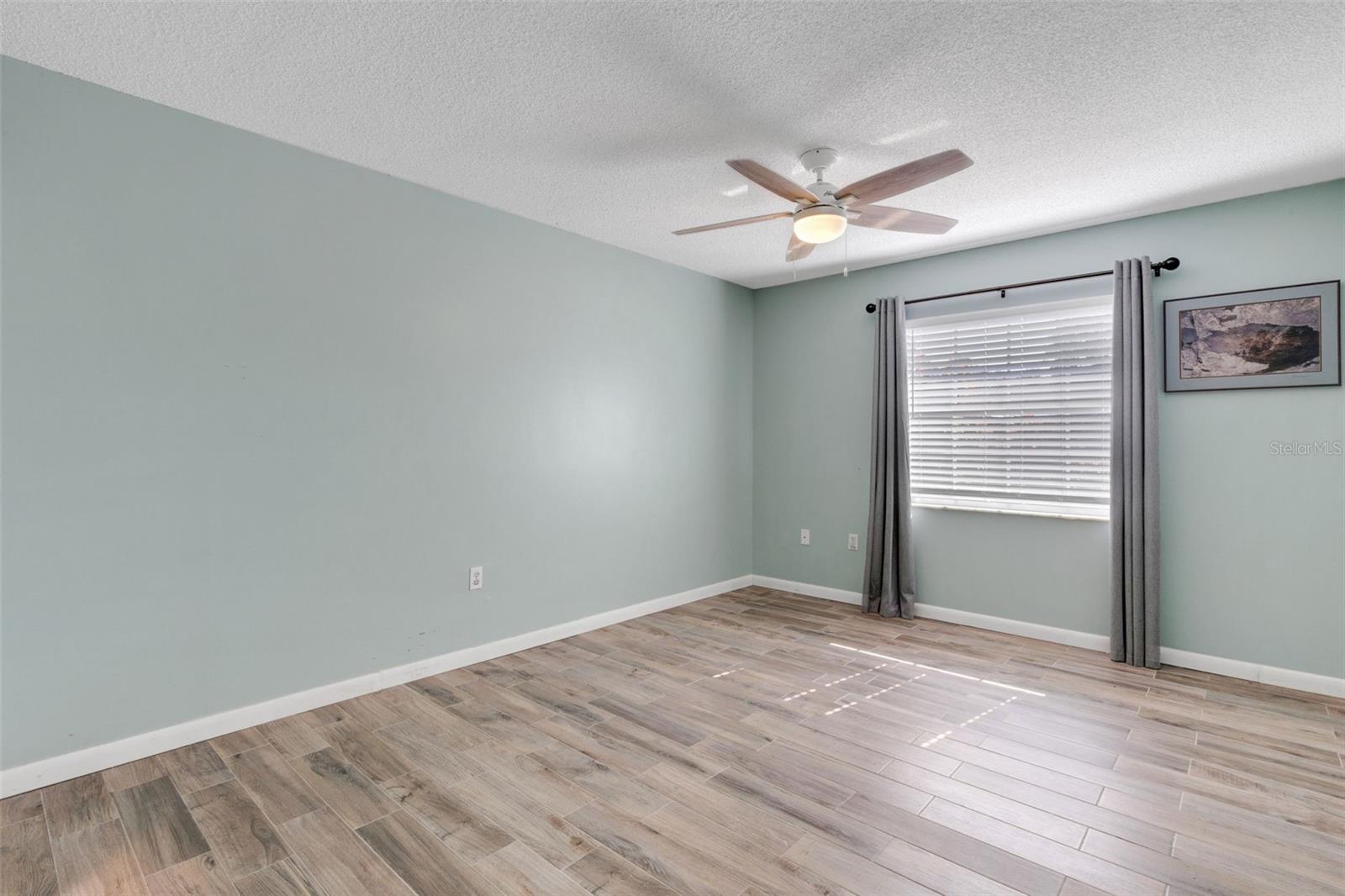 WOODSIDE VILLAGE CONDO - Residential