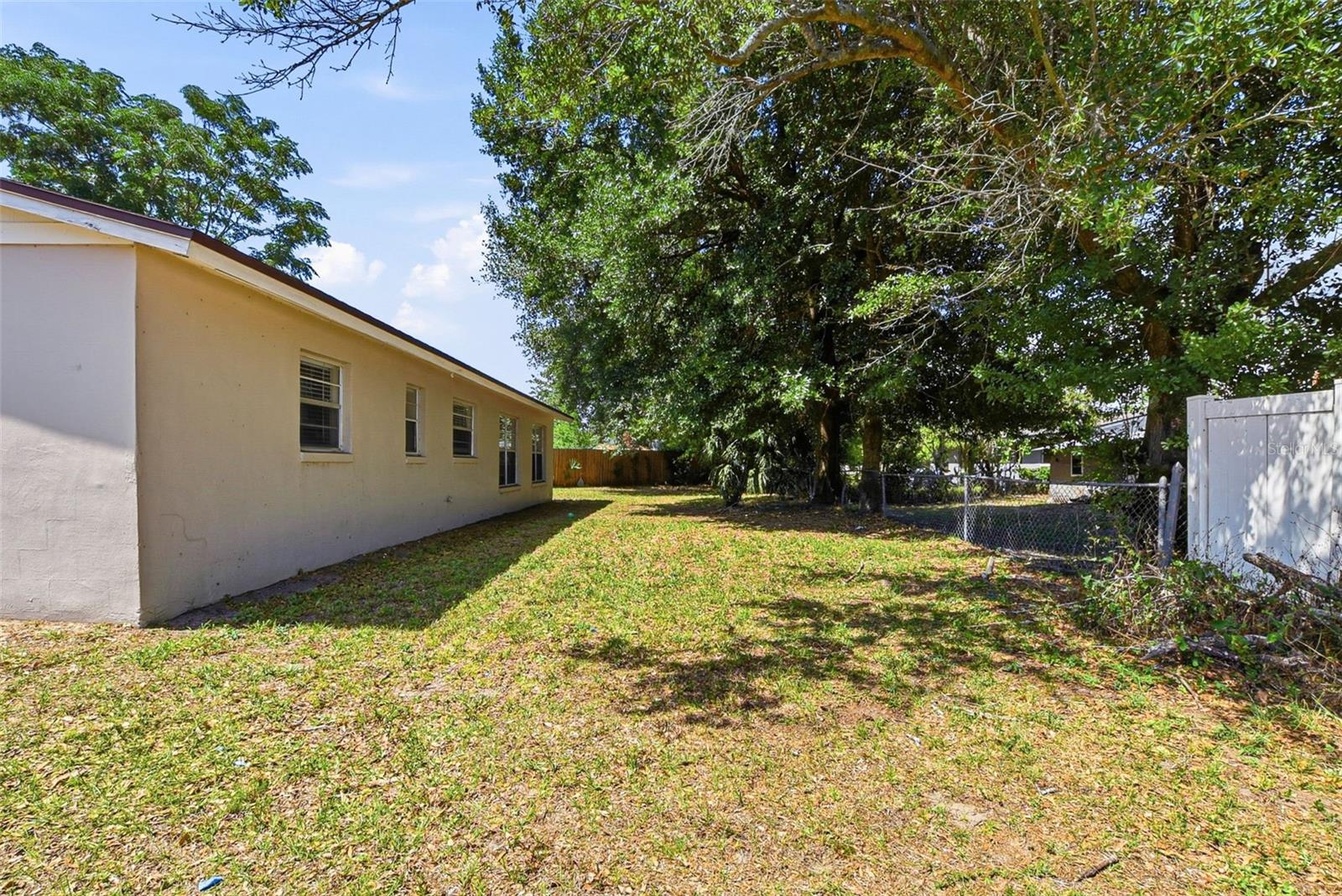 RICHMOND HEIGHTS - Residential