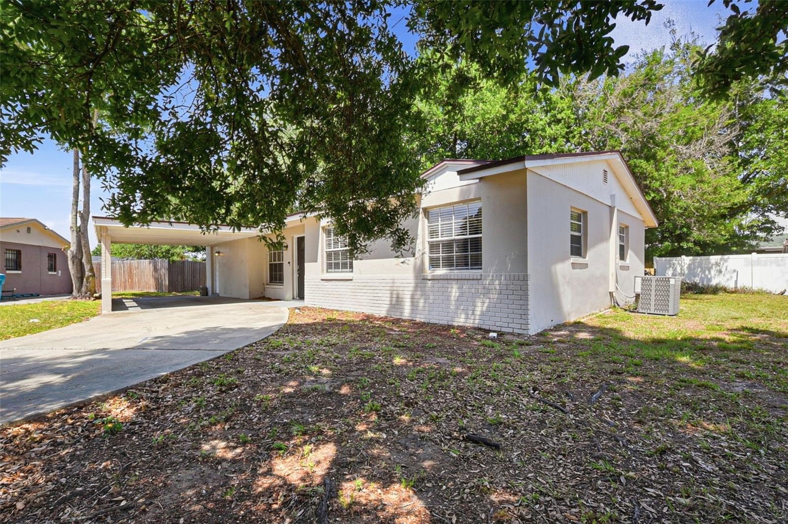 RICHMOND HEIGHTS - Residential