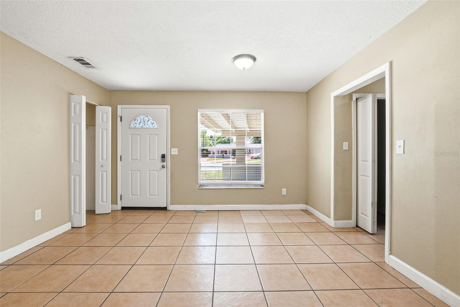 RICHMOND HEIGHTS - Residential