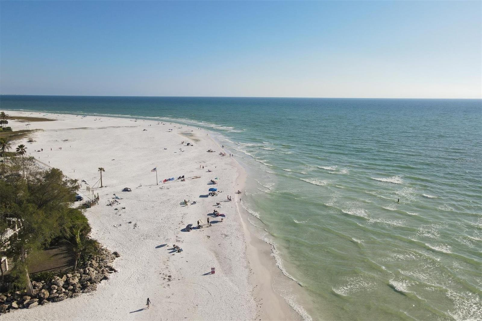 WHISPERING SANDS SEC 6 - Residential Lease