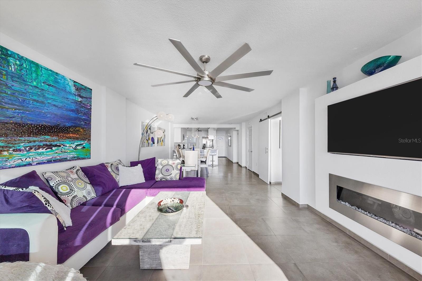 WHISPERING SANDS SEC 6 - Residential Lease