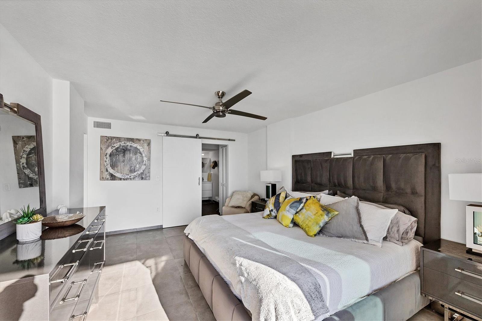 WHISPERING SANDS SEC 6 - Residential Lease