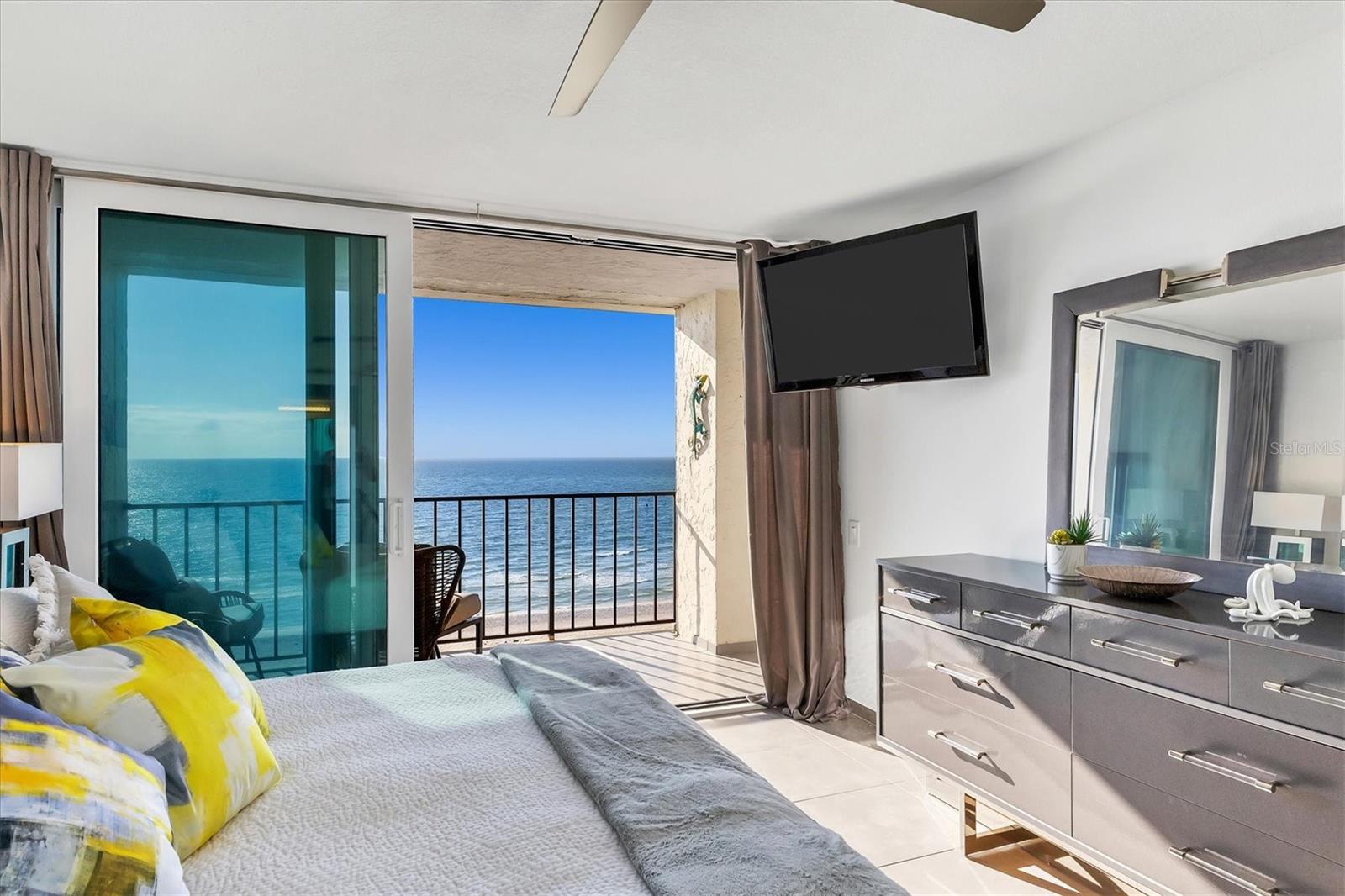 WHISPERING SANDS SEC 6 - Residential Lease