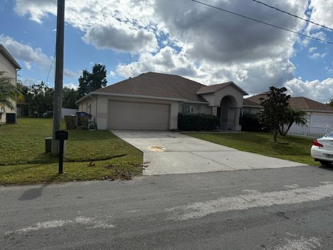 A home in KISSIMMEE