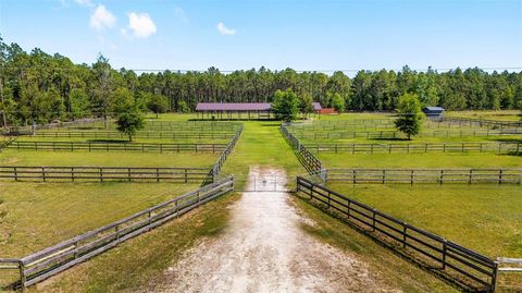 Tiny photo for 13531 SE 54th Street, Morriston, FL 32668 (MLS # OM723658)