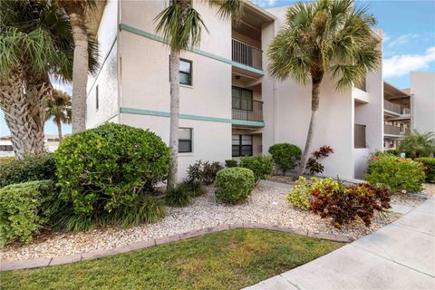 Photo of 175 Kings Highway #1022, Punta Gorda, FL 33983 (MLS # C7516486)