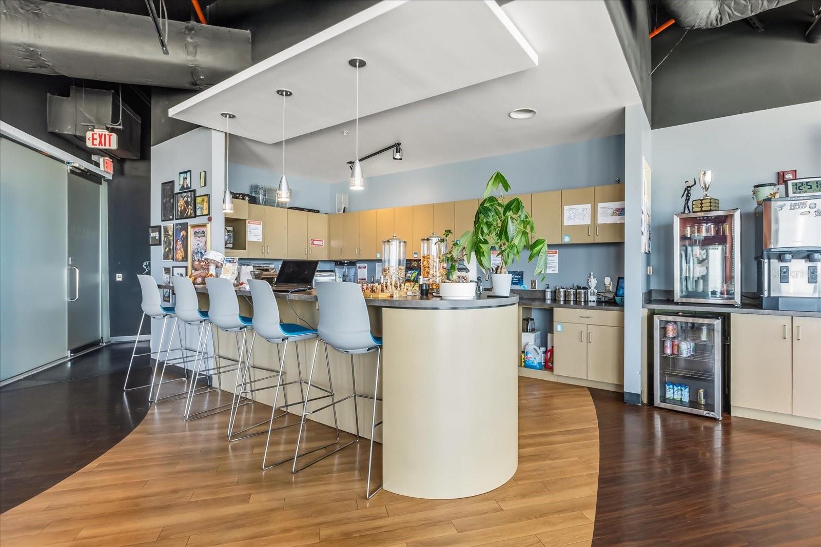 PLAZA SOUTH TOWER COML CONDO - Commercial Sale