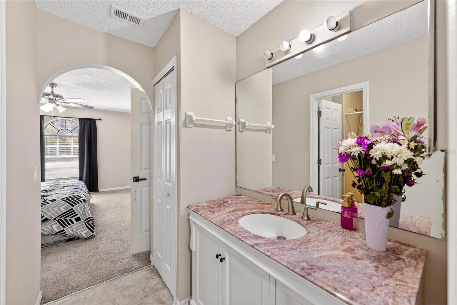 DELTONA LAKES UN 44 - Residential