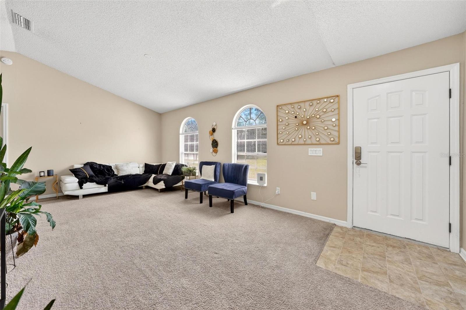 DELTONA LAKES UN 44 - Residential