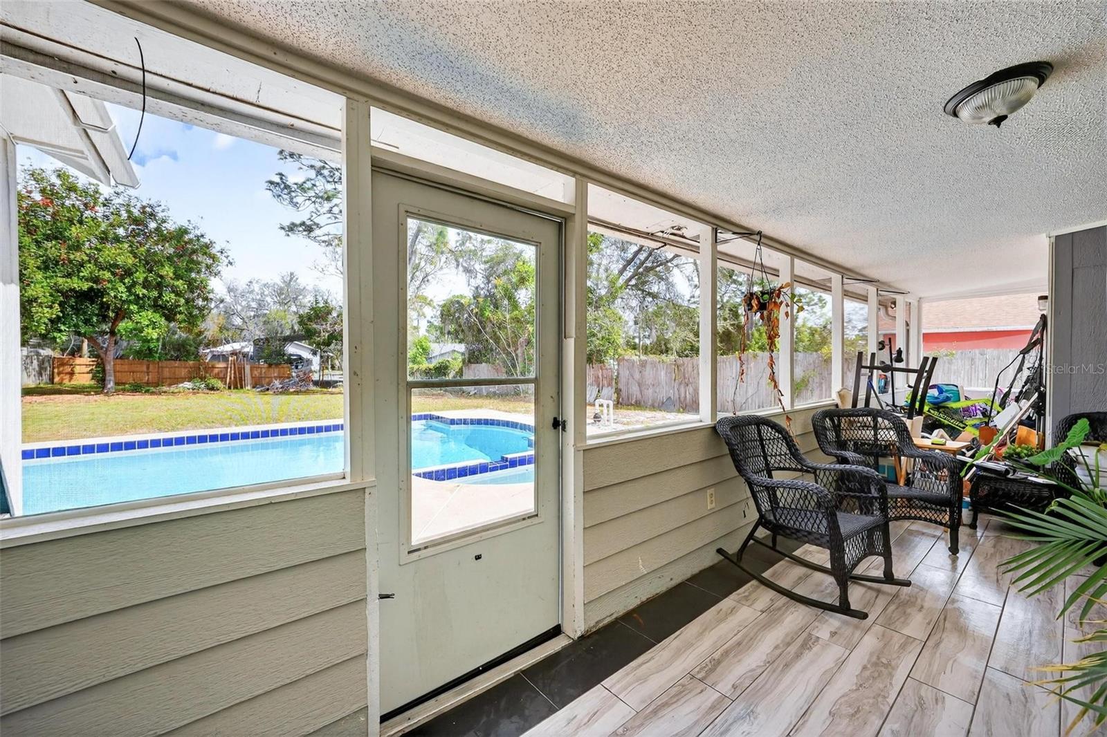 DELTONA LAKES UN 44 - Residential