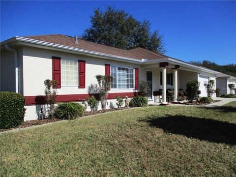 A home in DUNNELLON