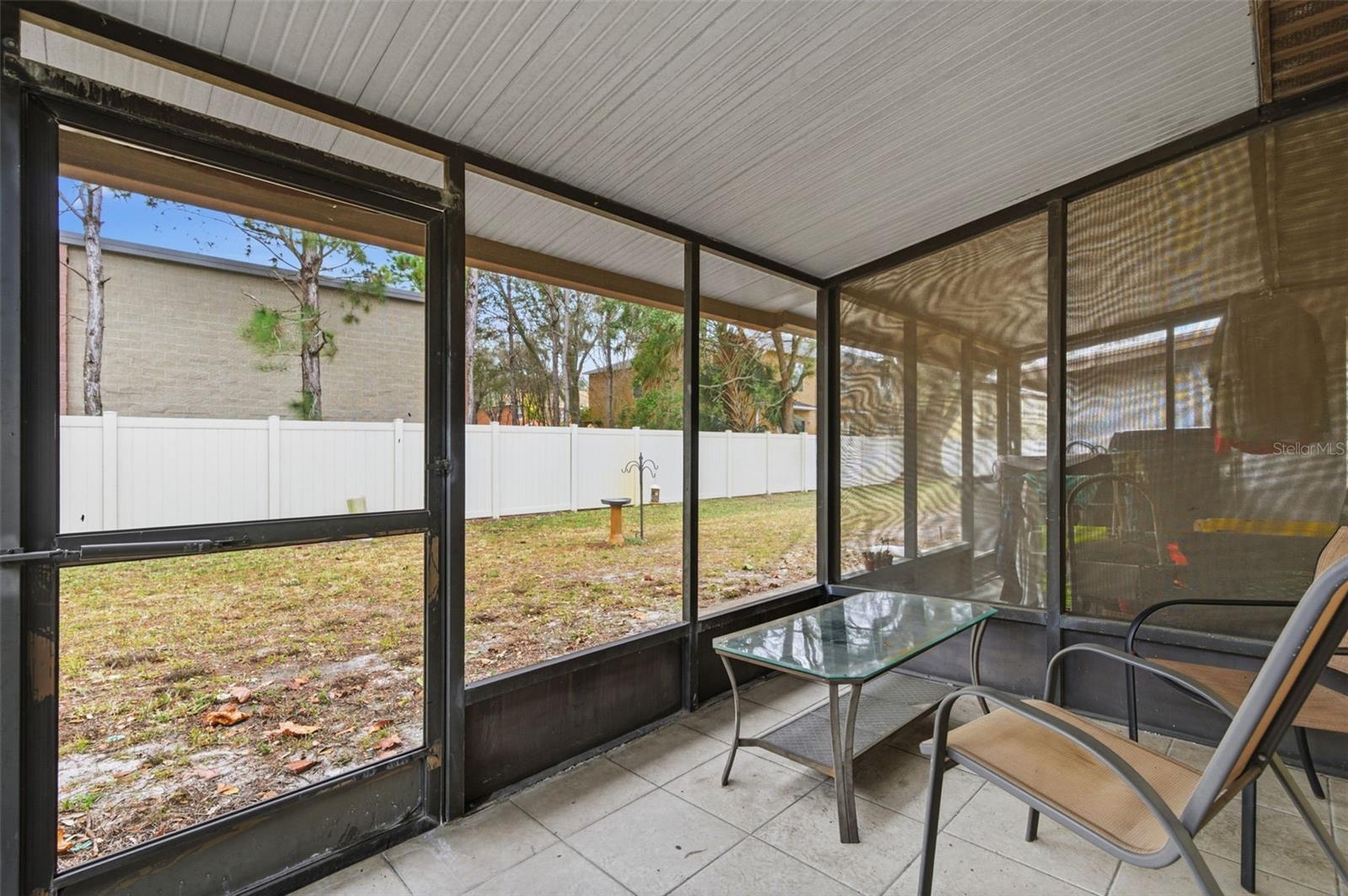 HILL CREST VILLAS - Residential