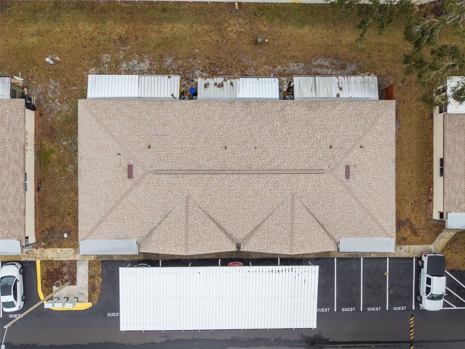 HILL CREST VILLAS - Residential