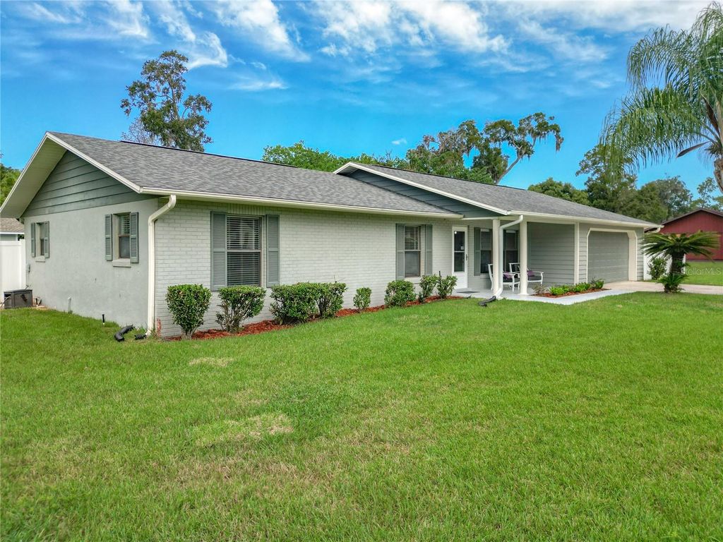 Photo of 3470 SE 25th Avenue, Ocala, FL 34471 (MLS # OM709878)