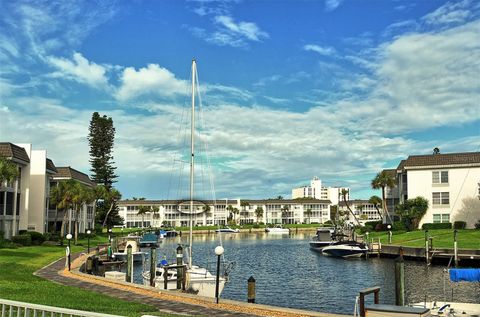 A home in LONGBOAT KEY