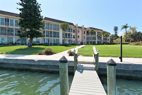 A home in LONGBOAT KEY