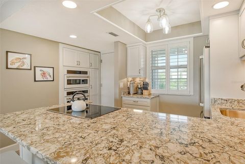 A home in LONGBOAT KEY