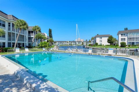 A home in LONGBOAT KEY