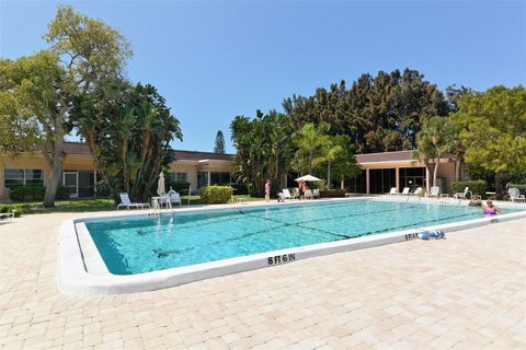 A home in LONGBOAT KEY