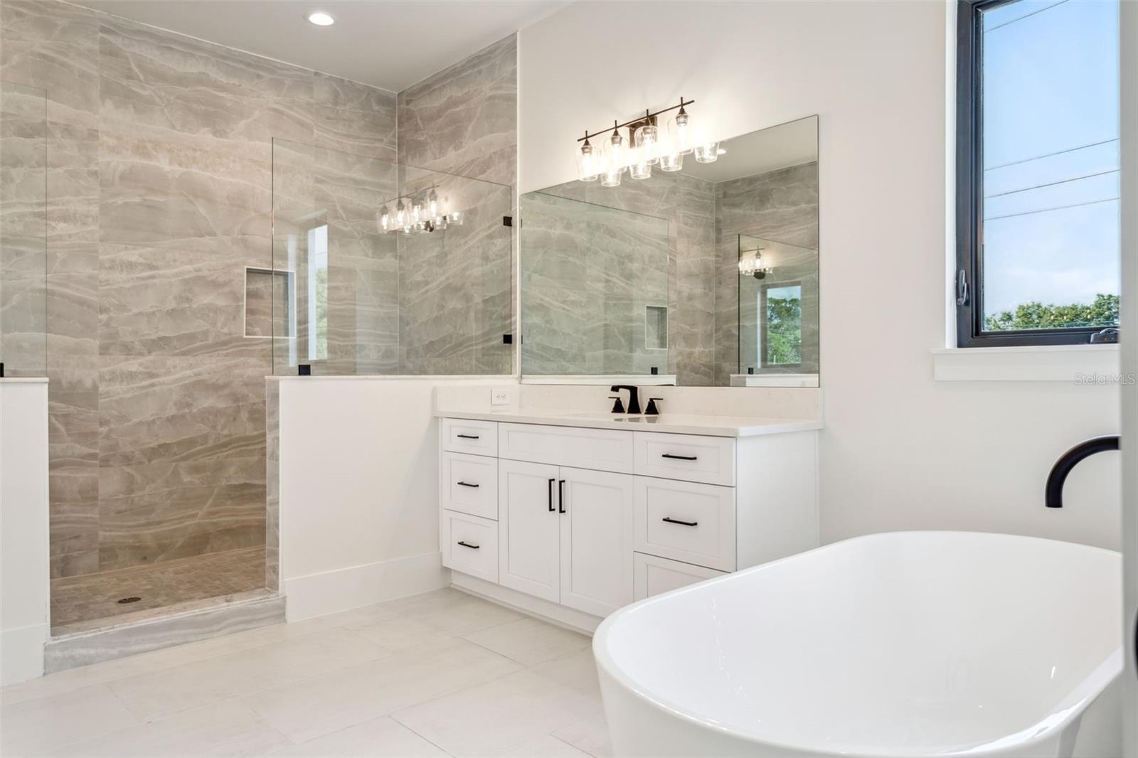 BEL MAR UNIT 4 - Residential