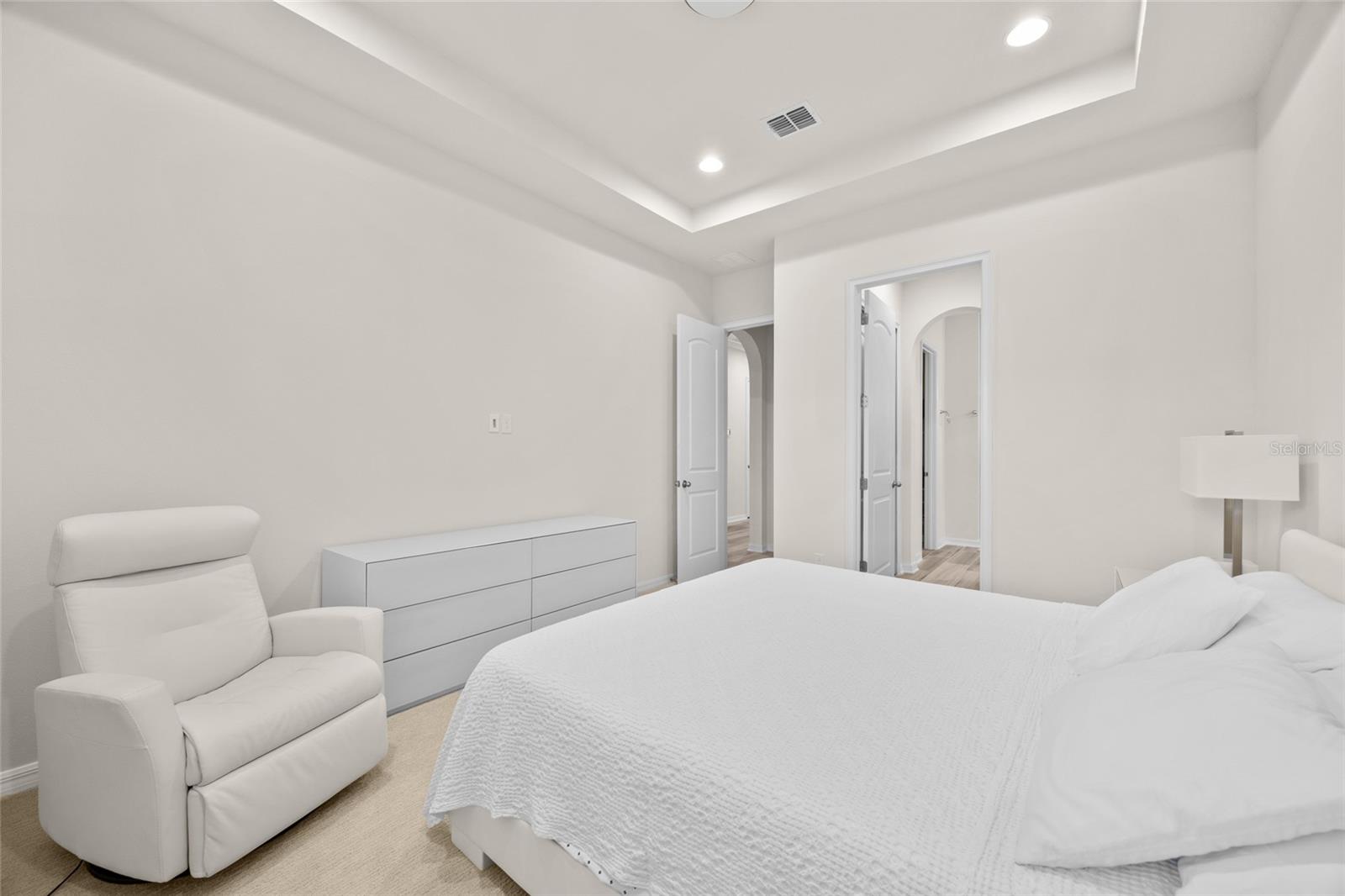 WATERSIDE/JOHNS LK-PH 2A - Residential