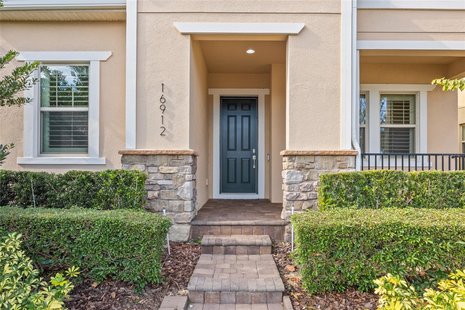 WATERSIDE/JOHNS LK-PH 2A - Residential