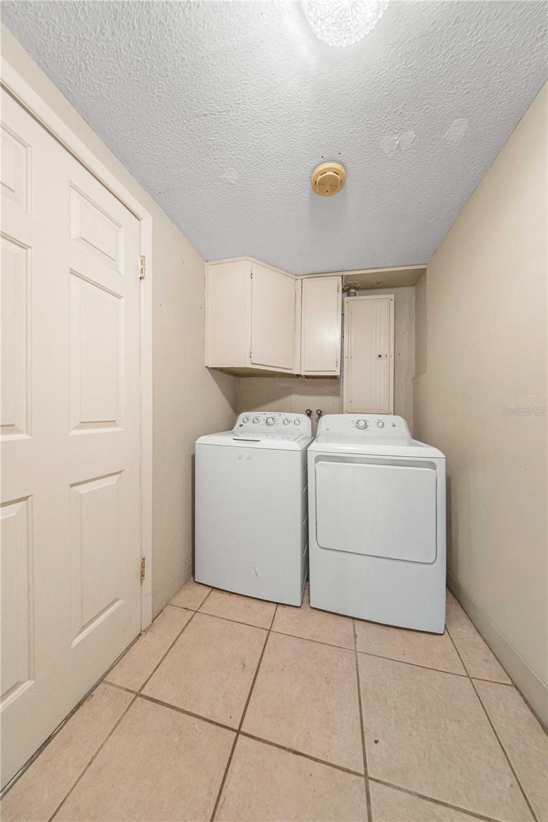 BEVERLY HILLS UNIT 3 - Residential