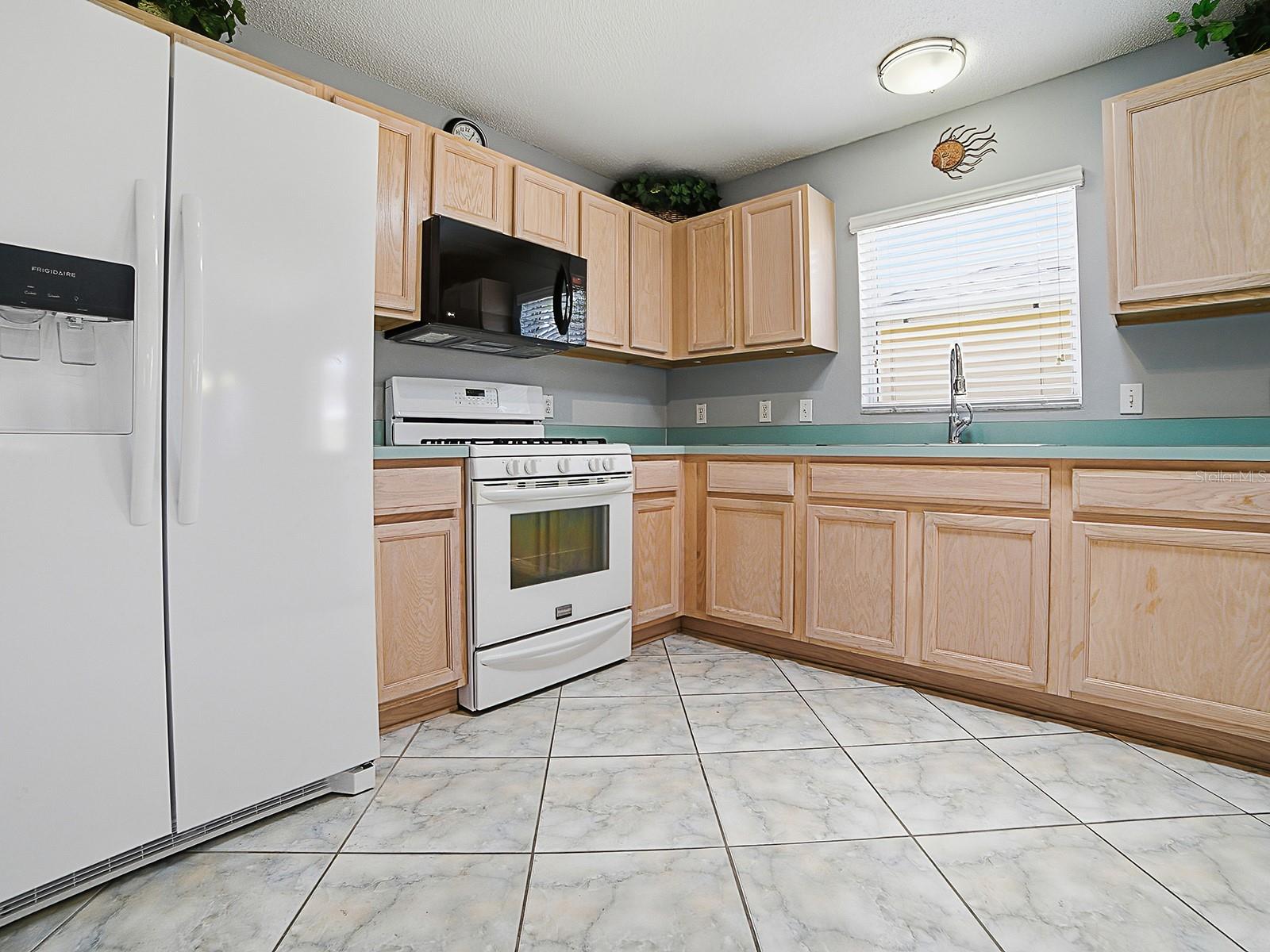 872 WINCHESTER COURT