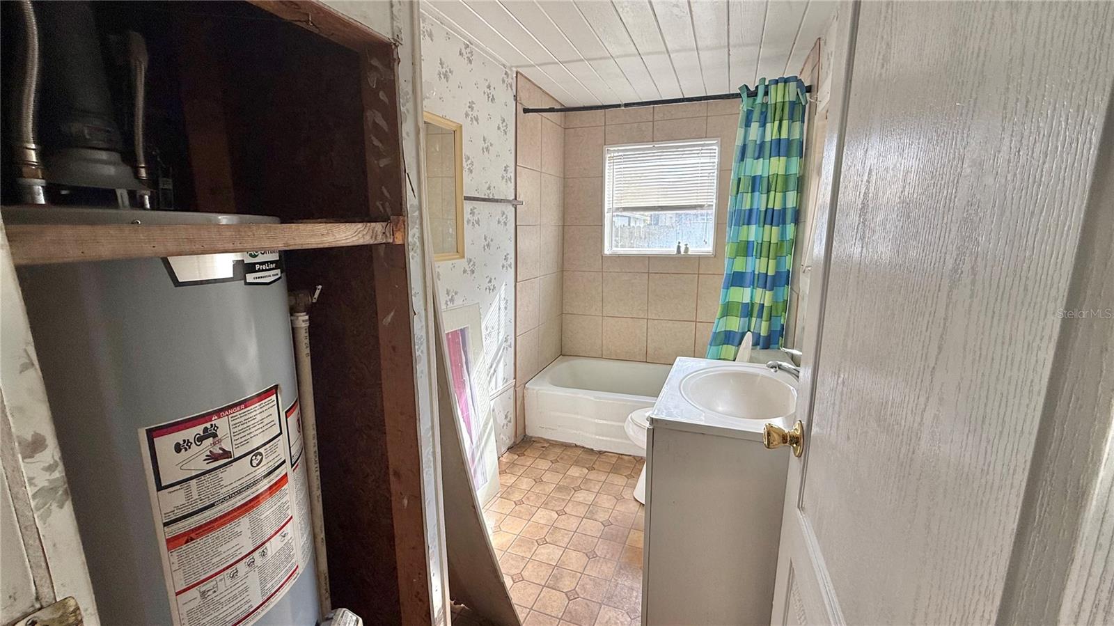 BRYSON R H SUBDIVISION - Residential