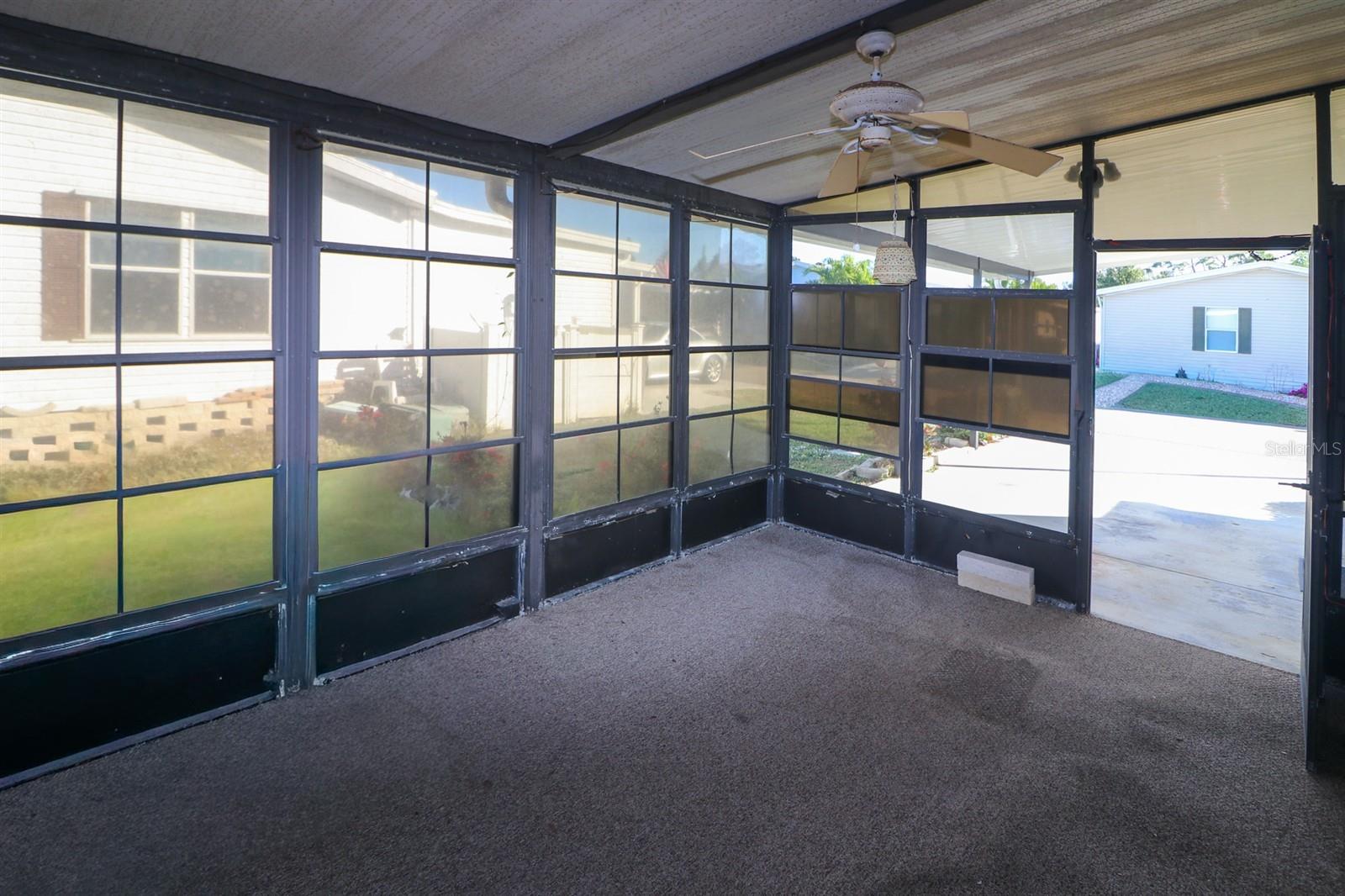 COMMUNITY BLUE HERON PINES JOINT VEN - Residential