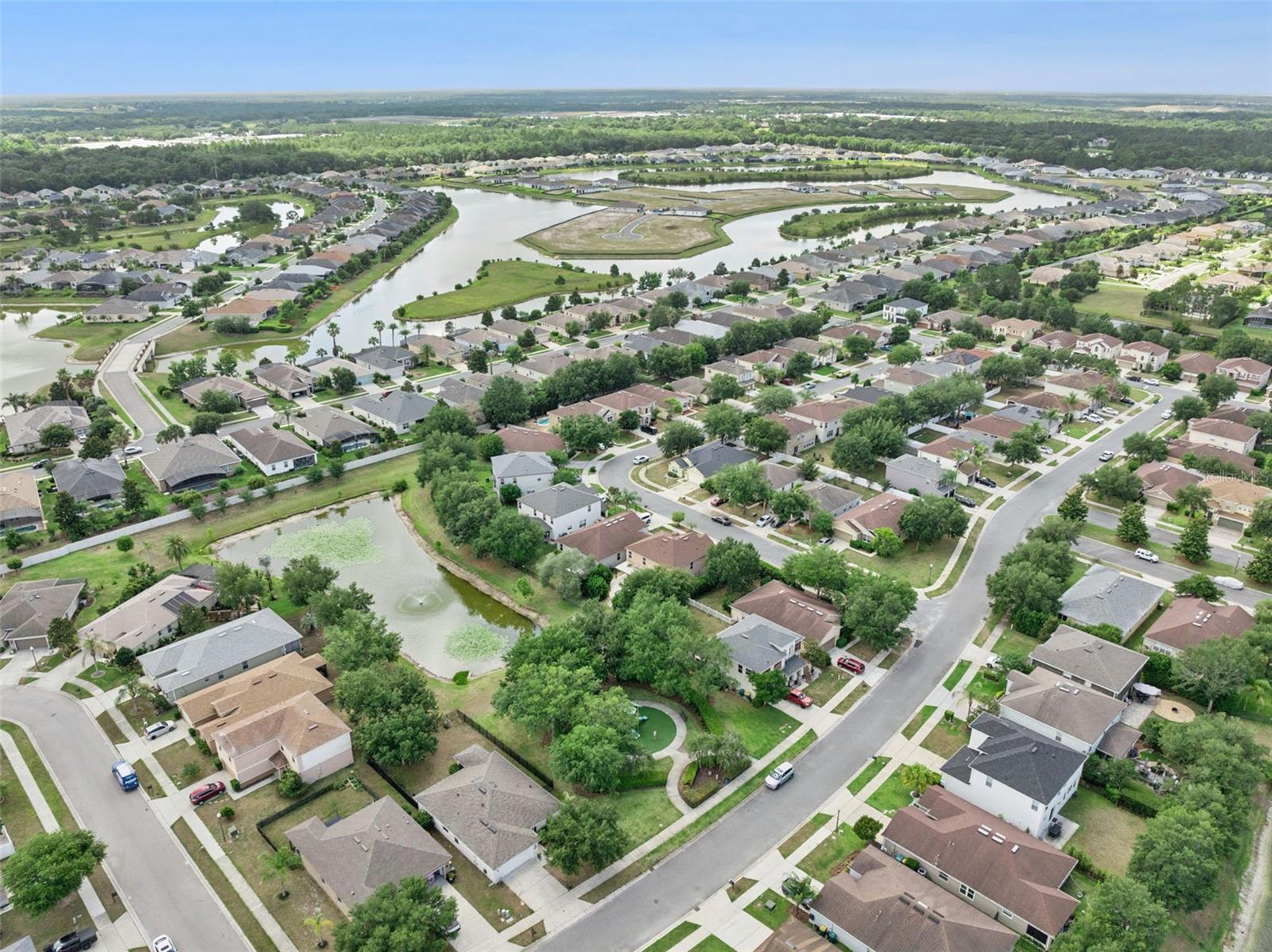 LANCASTER AT LOCH LEVEN PH 01 - Residential