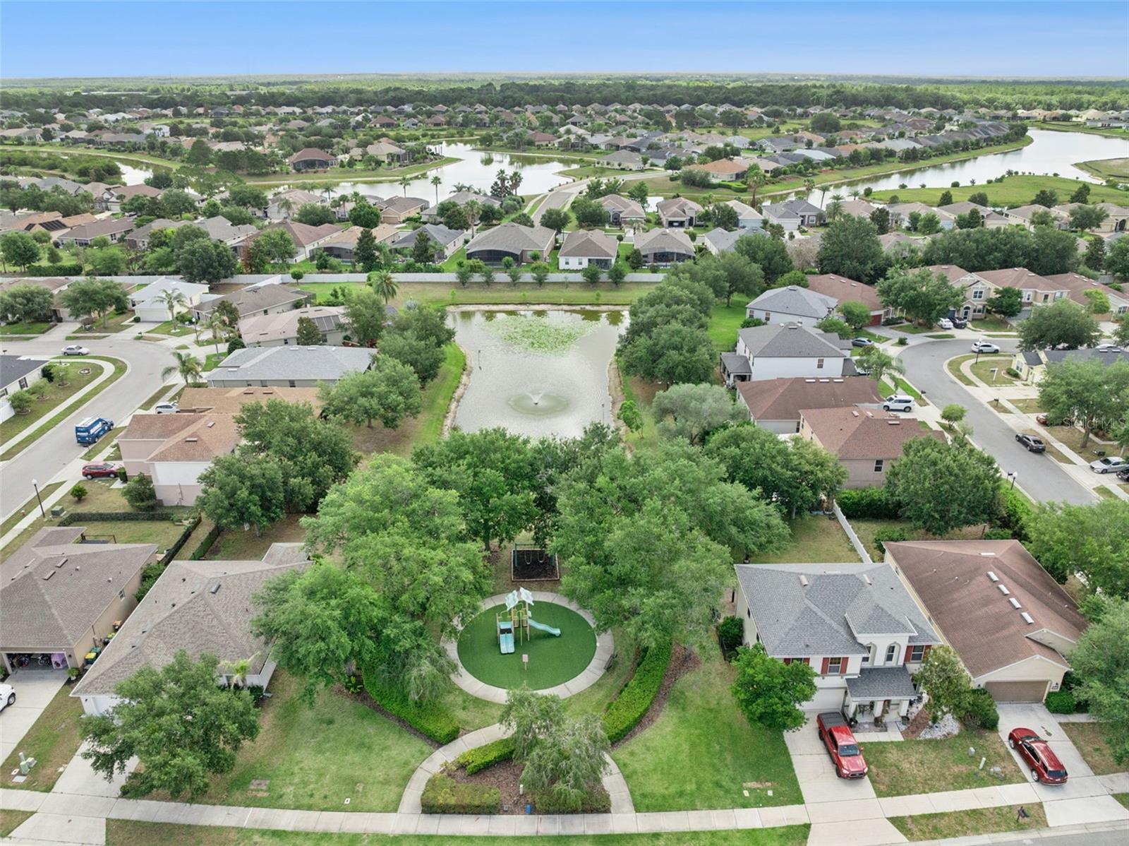 LANCASTER AT LOCH LEVEN PH 01 - Residential