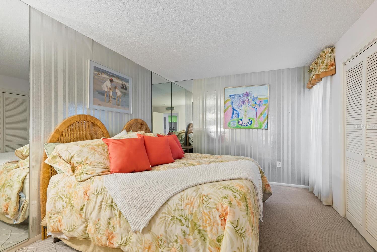 MIDNIGHT COVE BAYSIDE - Residential