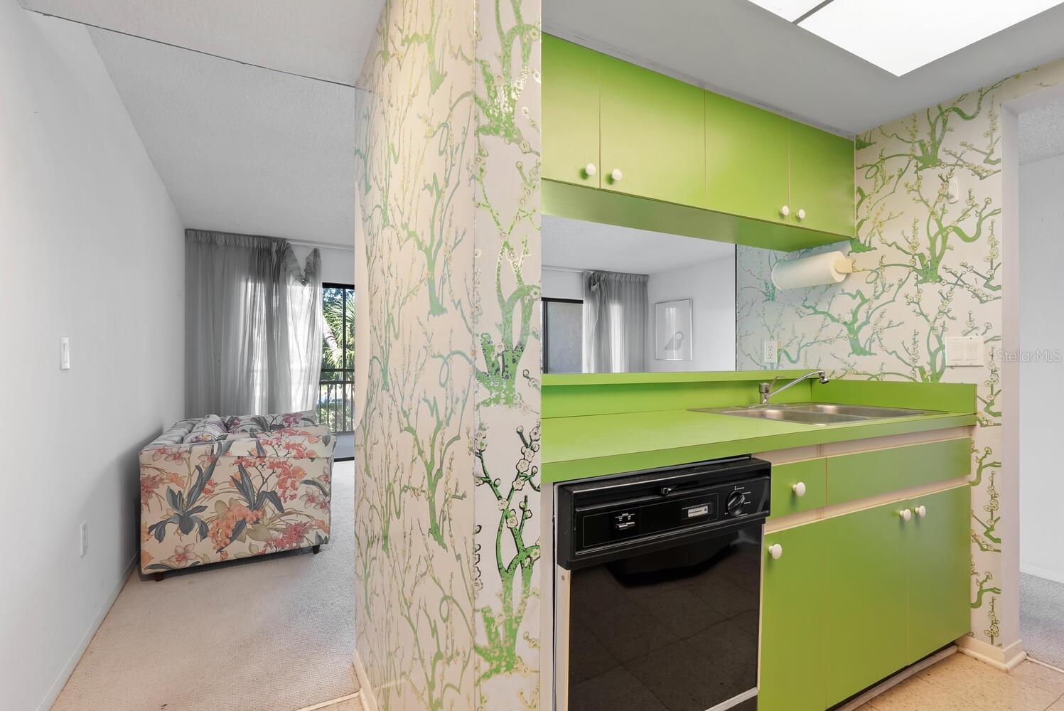 MIDNIGHT COVE BAYSIDE - Residential