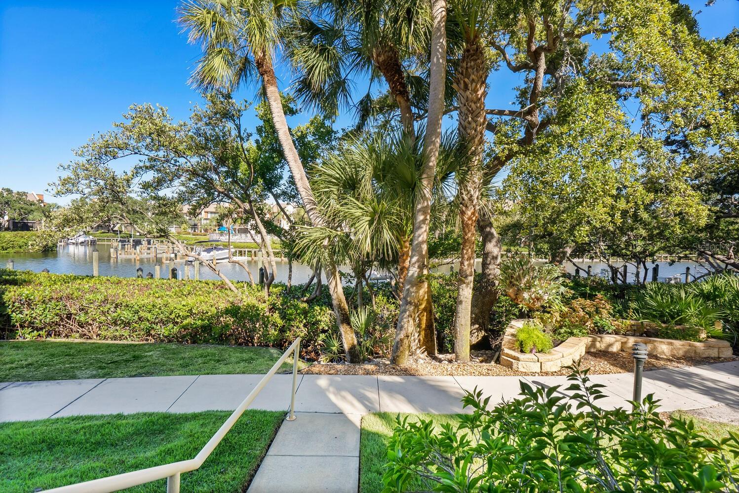 MIDNIGHT COVE BAYSIDE - Residential