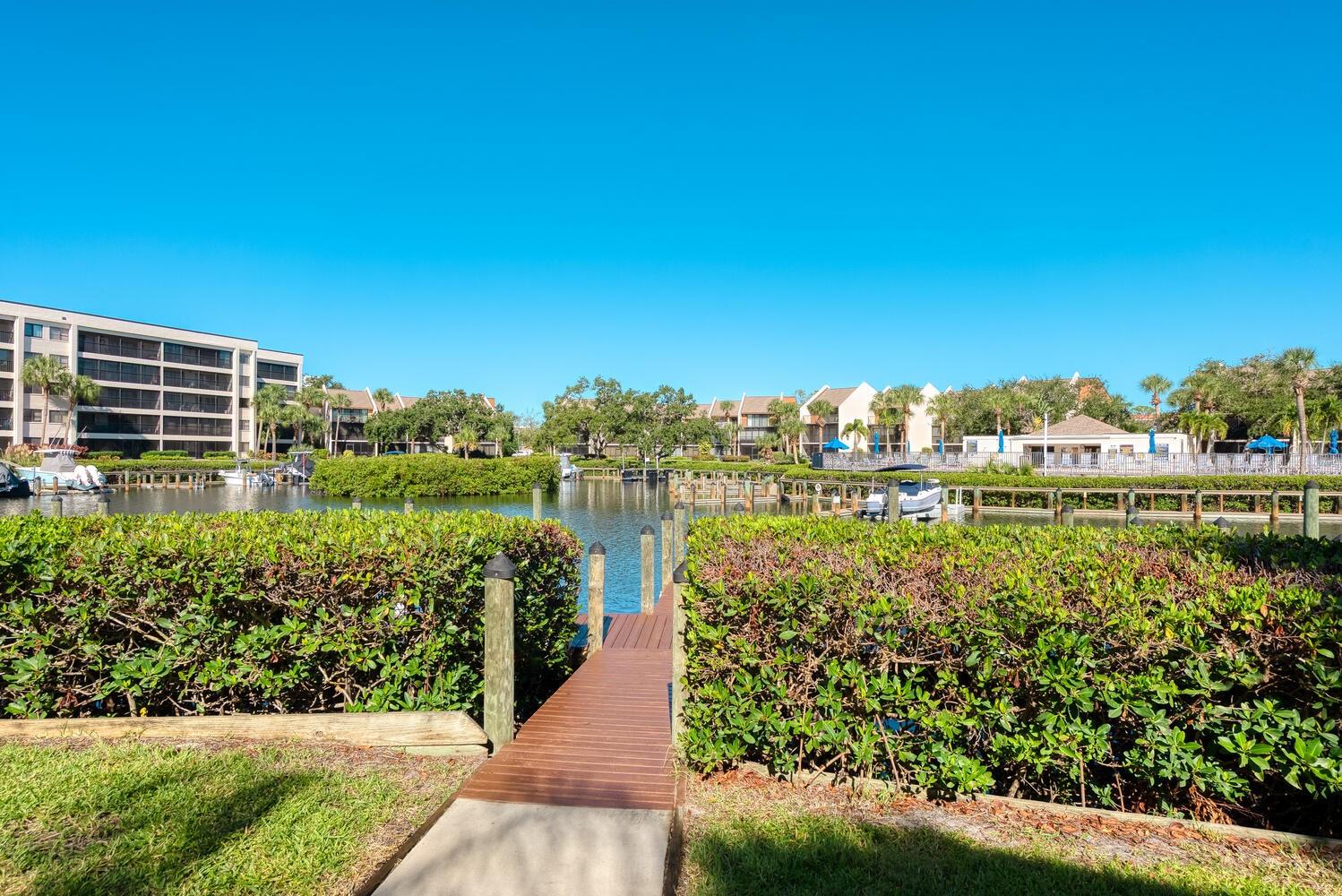 MIDNIGHT COVE BAYSIDE - Residential