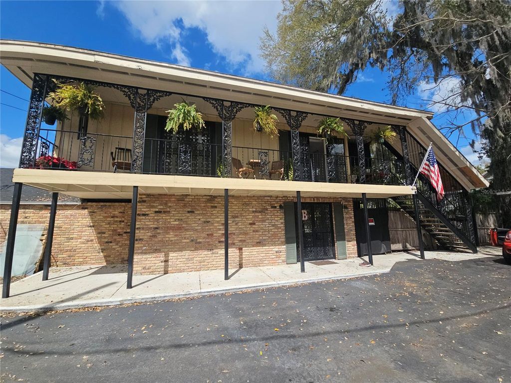 Photo of 529 N Fern Creek Avenue, Orlando, FL 32803 (MLS # O6388477)