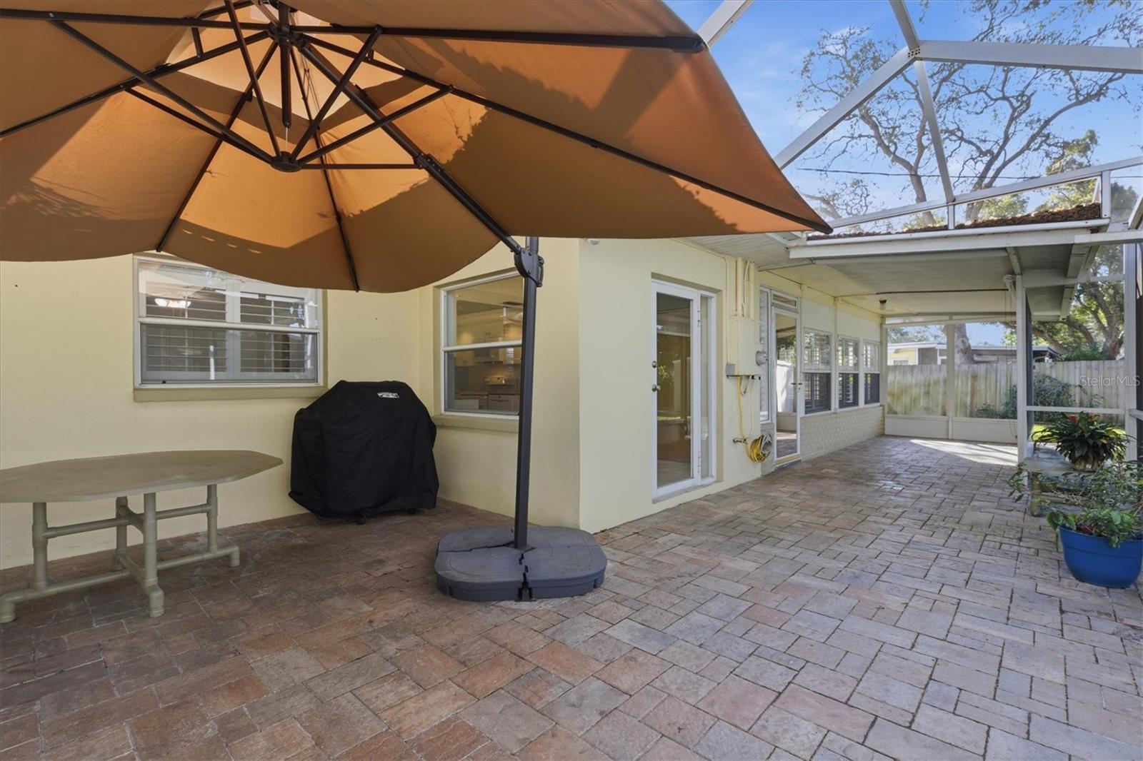 FAIRWAY ESTATES 6TH ADD - Residential